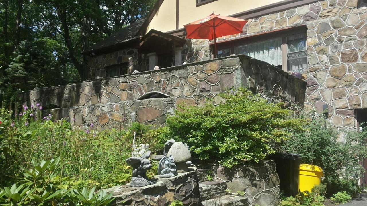 جبل بوكنو Maurrocks - A Pocono Mountains B&B المظهر الخارجي الصورة